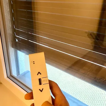 The Elite Downtown A/c & Garage Parking Apartamento Bratislava