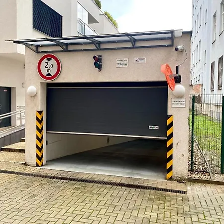 Daire The Elite Downtown A/c & Garage Parking